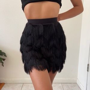 Black fringe mini skirt 🖤